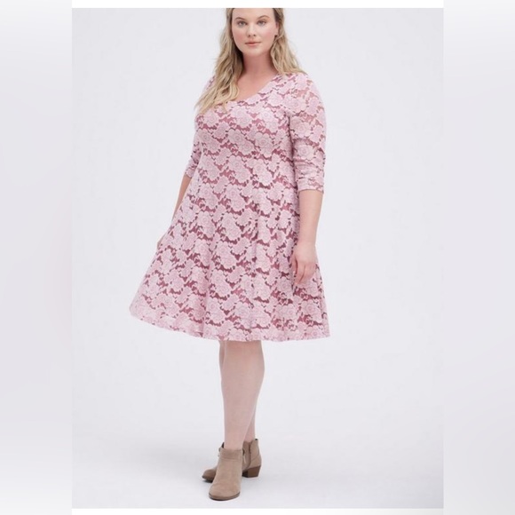 Torrid Mini Lace Fluted Dress size 3X - Picture 3 of 10